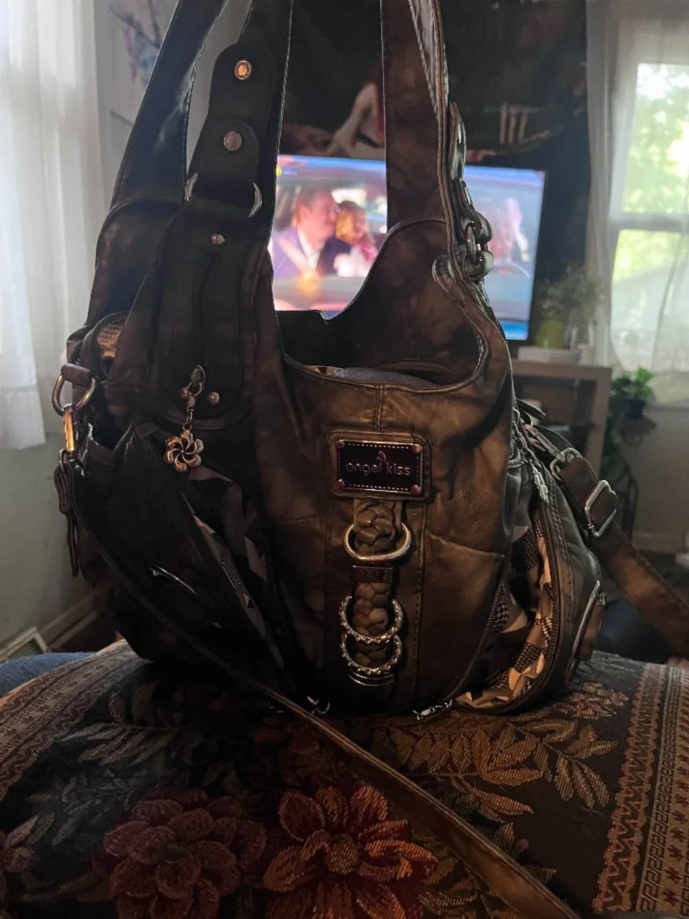 Large Black and Grey Handbag/Purse